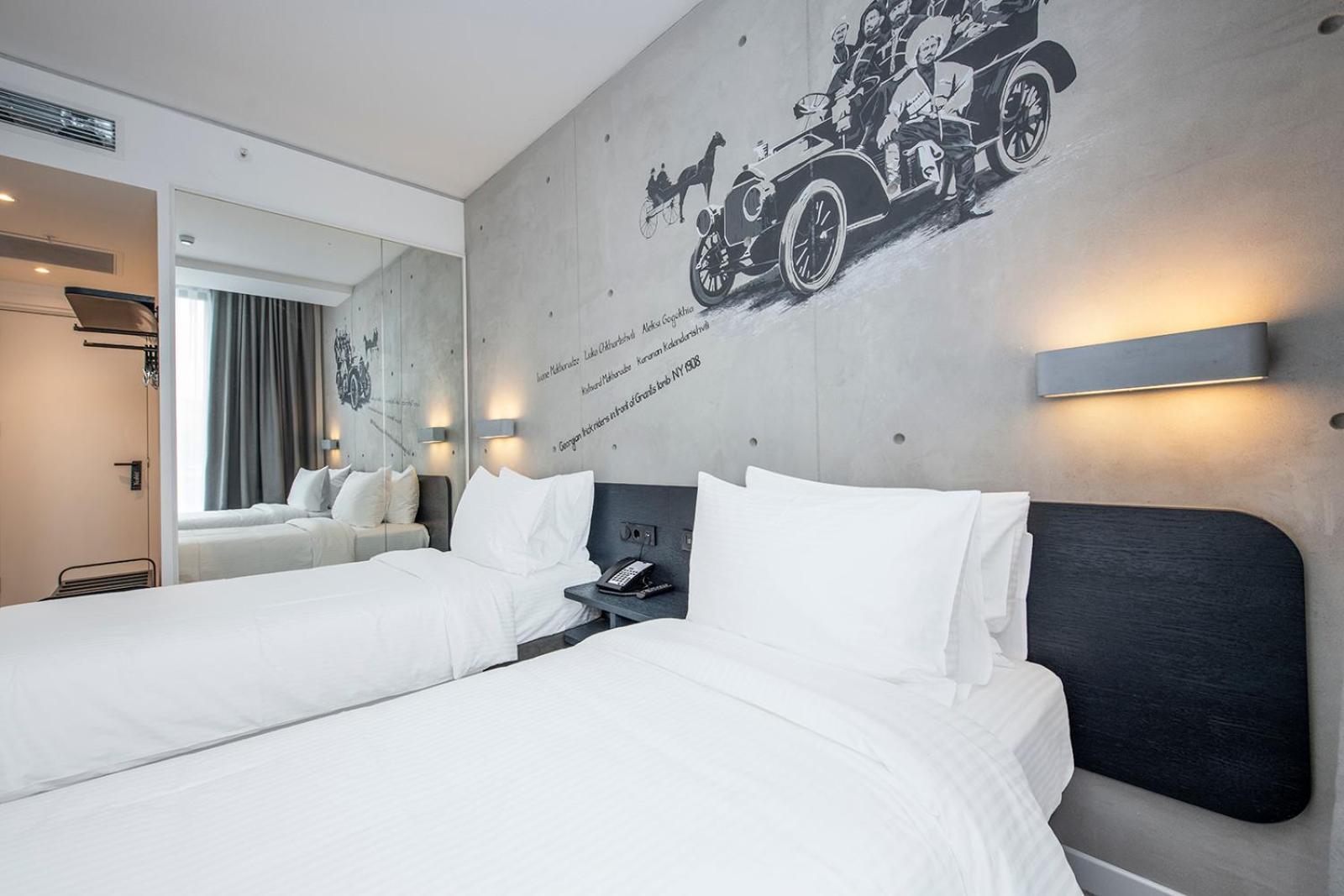Hotel Golden Tulip Design Tiflis Exterior foto